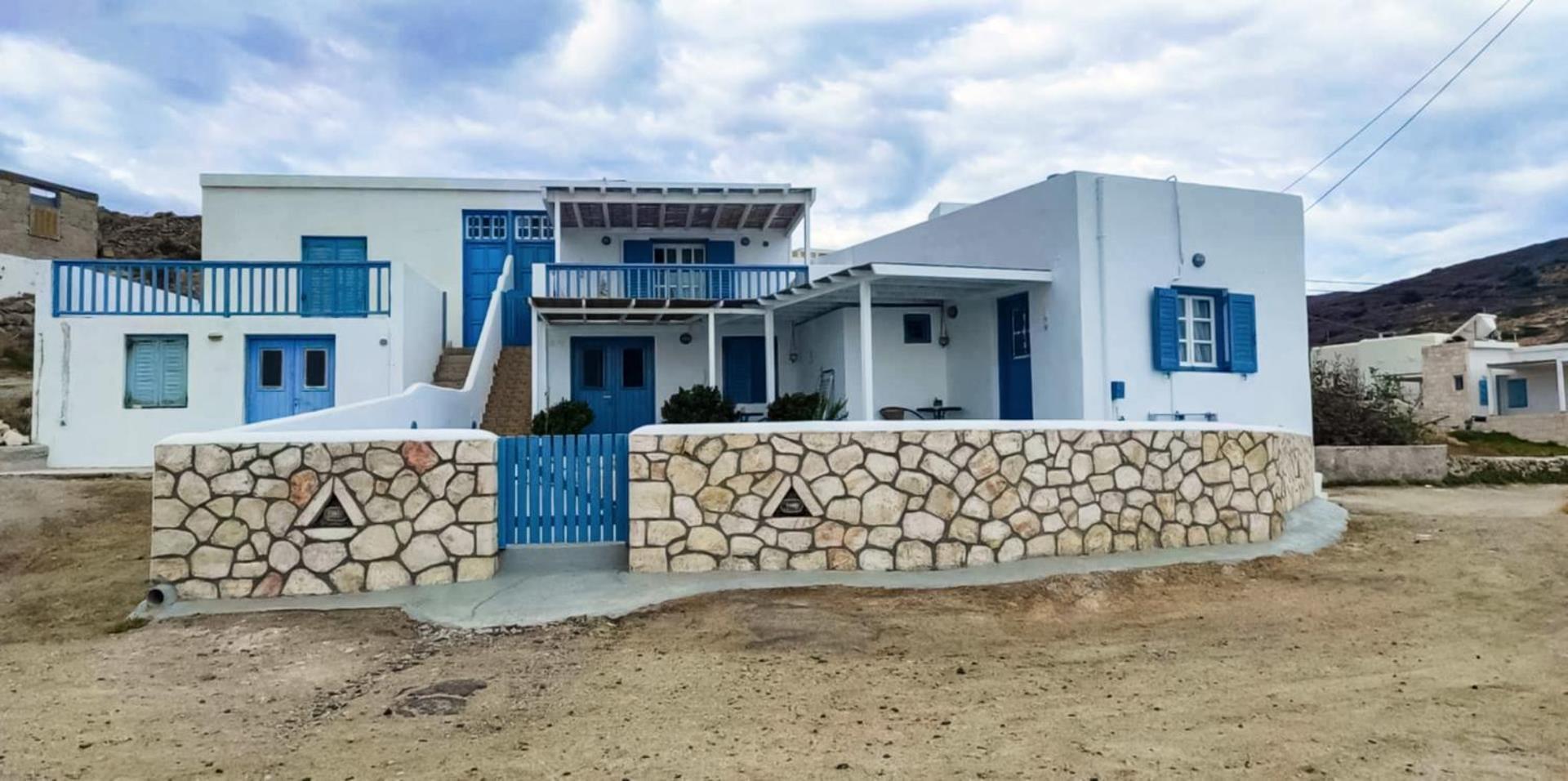 Seaside Residence Kiki Prassa,Kímolos エクステリア 写真